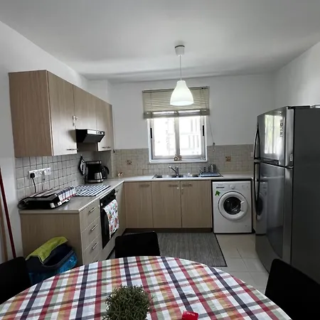 Apartament Pool View Flat In Centre
